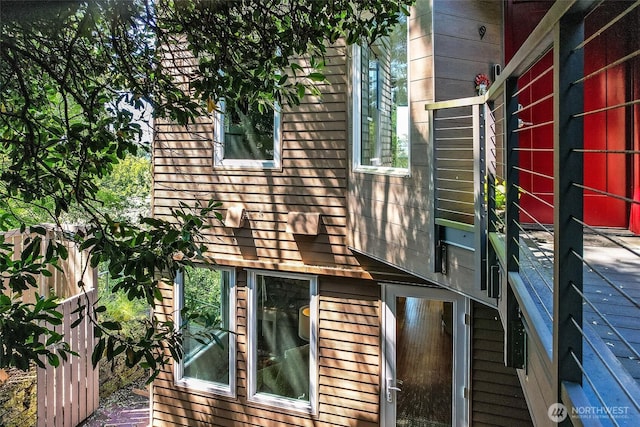 101 NW 58th St Unit 9, Seattle, WA 98107 - view of side of property