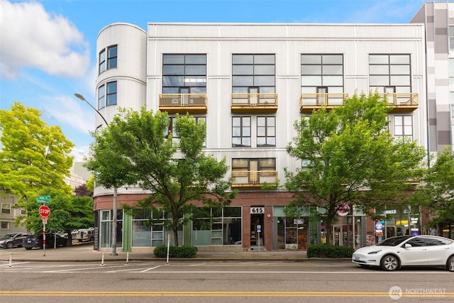 615 E Pike St Unit 306, Seattle, WA 98122 - view of building exterior