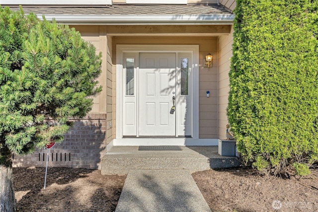 35426 8th Ave SW, Federal Way, WA 98023 - entrance to property featuring a shingled roof