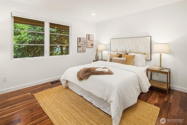 5619 89th Ave SE, Mercer Island, WA 98040 - bedroom featuring baseboards, wood finished floors, and recessed lighting