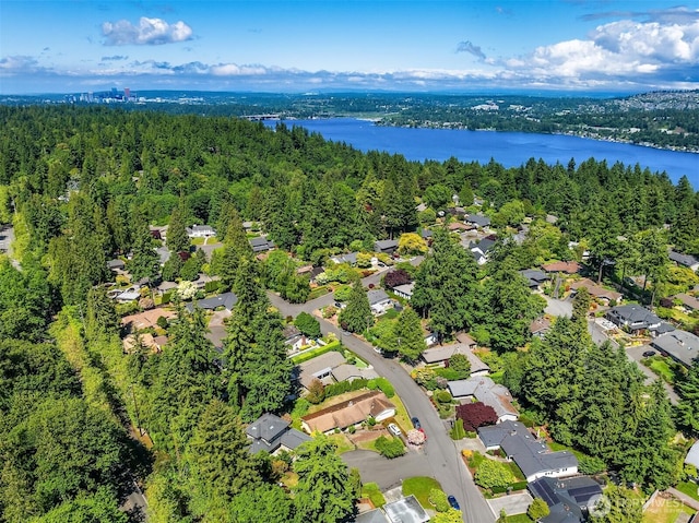 5619 89th Ave SE, Mercer Island, WA 98040 - aerial view of residential area featuring a heavily wooded area and a large body of water