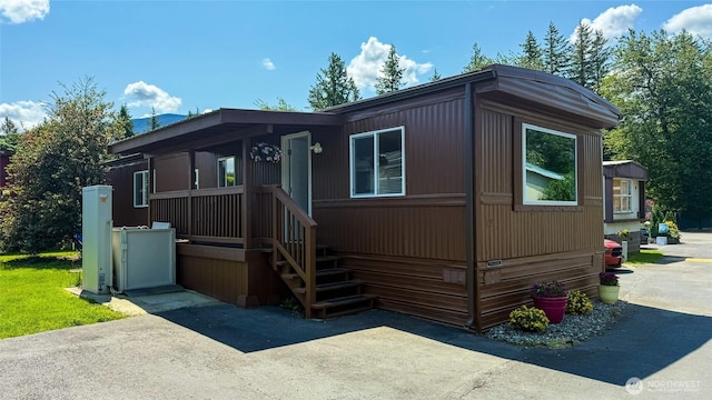 42010 SE N Bend Way Unit 29, North Bend, WA 98045 - view of front of house