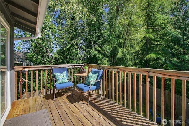 8708 11th St NE, Lake Stevens, WA 98258 - view of wooden deck