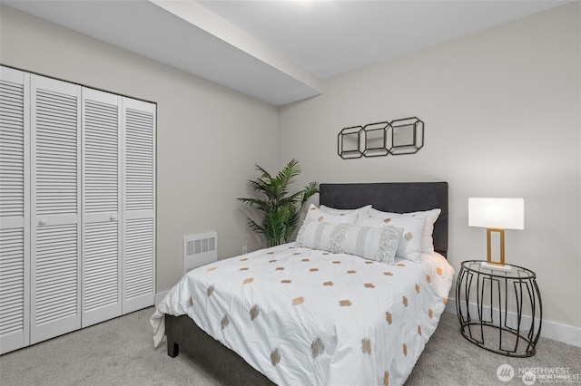 31 Etruria St Unit B, Seattle, WA 98109 - carpeted bedroom featuring a closet
