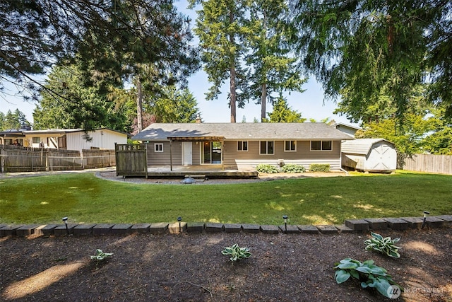 29922 5th Ave SW, Federal Way, WA 98023 - back of house with a wooden deck