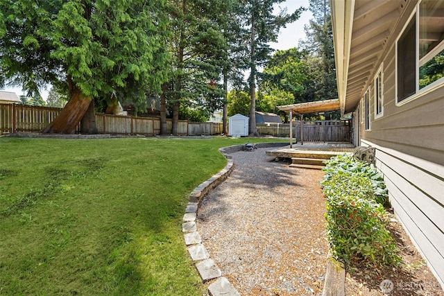 29922 5th Ave SW, Federal Way, WA 98023 - view of yard featuring a deck