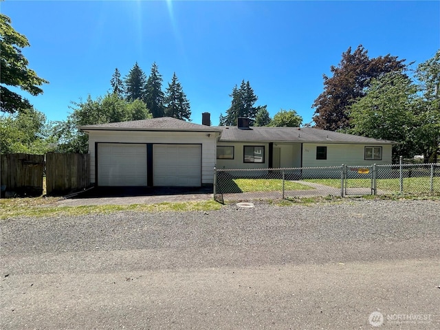425 Henry St, Shelton, WA 98584 - single story home with a garage and driveway