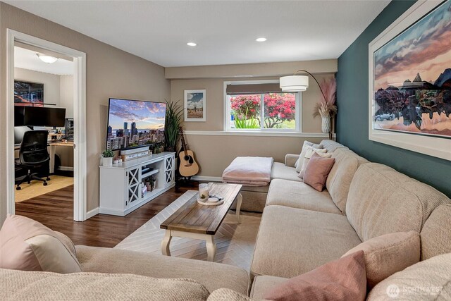 13303 53rd Ave SE, Everett, WA 98208 - living area with an office area, recessed lighting, wood finished floors, and baseboards
