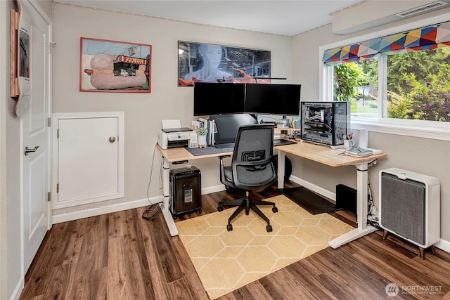 13303 53rd Ave SE, Everett, WA 98208 - office space with wood finished floors and baseboards