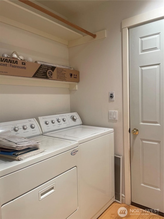528 Chinook Way, Friday Harbor, WA 98250 - washroom featuring washer and dryer