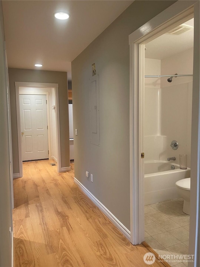 528 Chinook Way, Friday Harbor, WA 98250 - corridor with light wood finished floors and recessed lighting