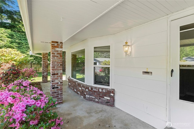 28713 SE 462nd Pl, Enumclaw, WA 98022 - view of porch