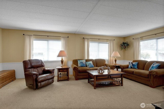 1402 22nd St NE Unit 47, Auburn, WA 98002 - living area with carpet floors