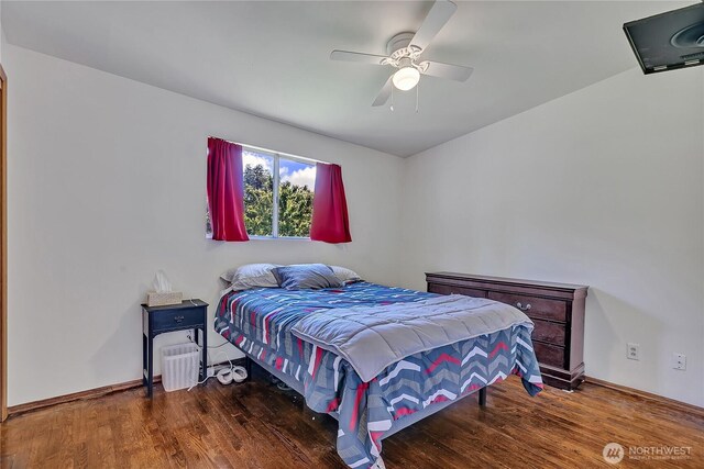 31006 38th Ave S, Auburn, WA 98001 - bedroom featuring wood finished floors, ceiling fan, and baseboards