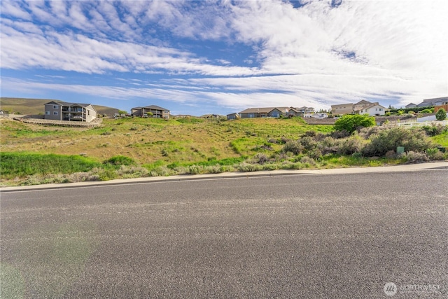 442W Rolling Hills Ln, Wenatchee, WA 98801