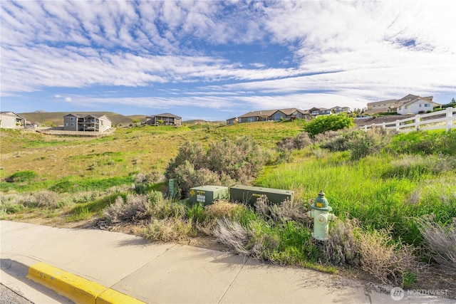 442W Rolling Hills Ln, Wenatchee, WA 98801