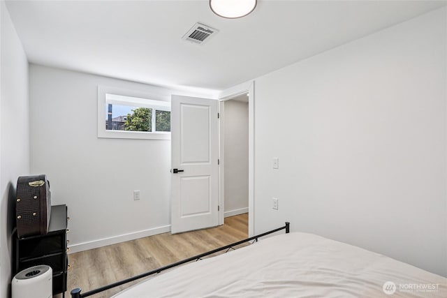 3007 23rd Ave S, Seattle, WA 98144 - bedroom with light wood-style floors and baseboards