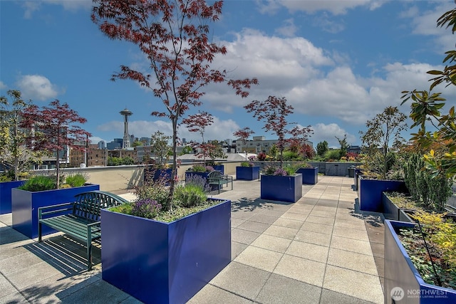 17 W Mercer St Unit 302, Seattle, WA 98119 - view of patio