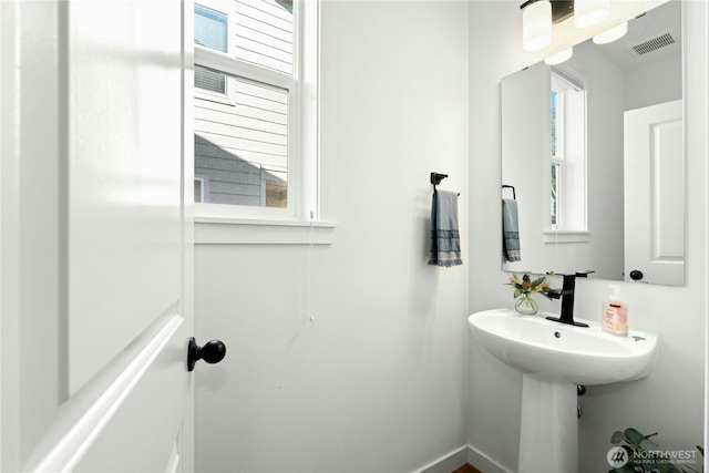 17314 SE 254th Pl, Covington, WA 98042 - bathroom with baseboards