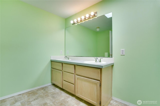 10513 SE 250th Pl Unit F-106, Kent, WA 98031 - full bath featuring double vanity and baseboards