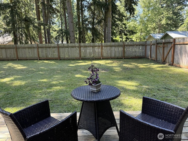 311 Edgecliff Dr, Langley, WA 98260 - view of yard