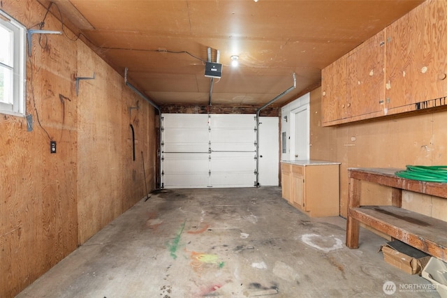 261 SE Adams Ave, Chehalis, WA 98532 - garage featuring a garage door opener