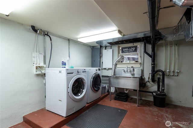 366 S Palouse St, Walla Walla, WA 99362 - laundry area with washer and clothes dryer