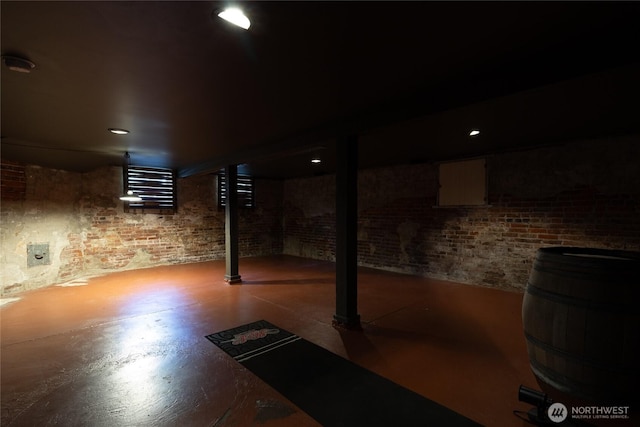366 S Palouse St, Walla Walla, WA 99362 - finished basement featuring brick wall
