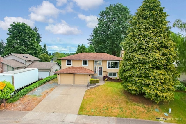 35432 18th Ave SW, Federal Way, WA 98023 - raised ranch with a front lawn and stucco siding