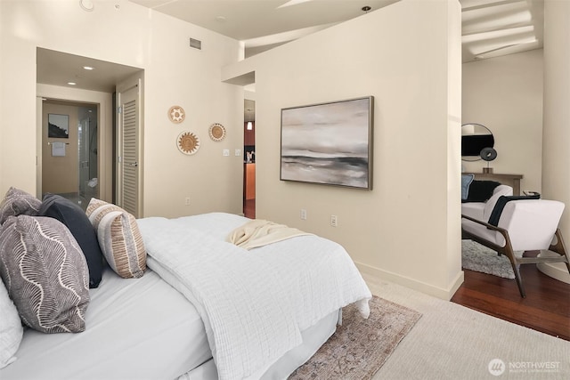 909 5th Ave Unit 303, Seattle, WA 98164 - bedroom featuring carpet flooring and baseboards