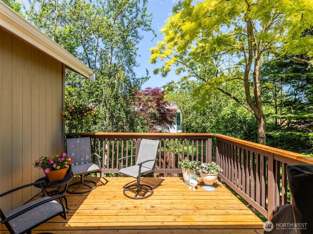226 Alnus Way, Bremerton, WA 98310 - view of wooden deck