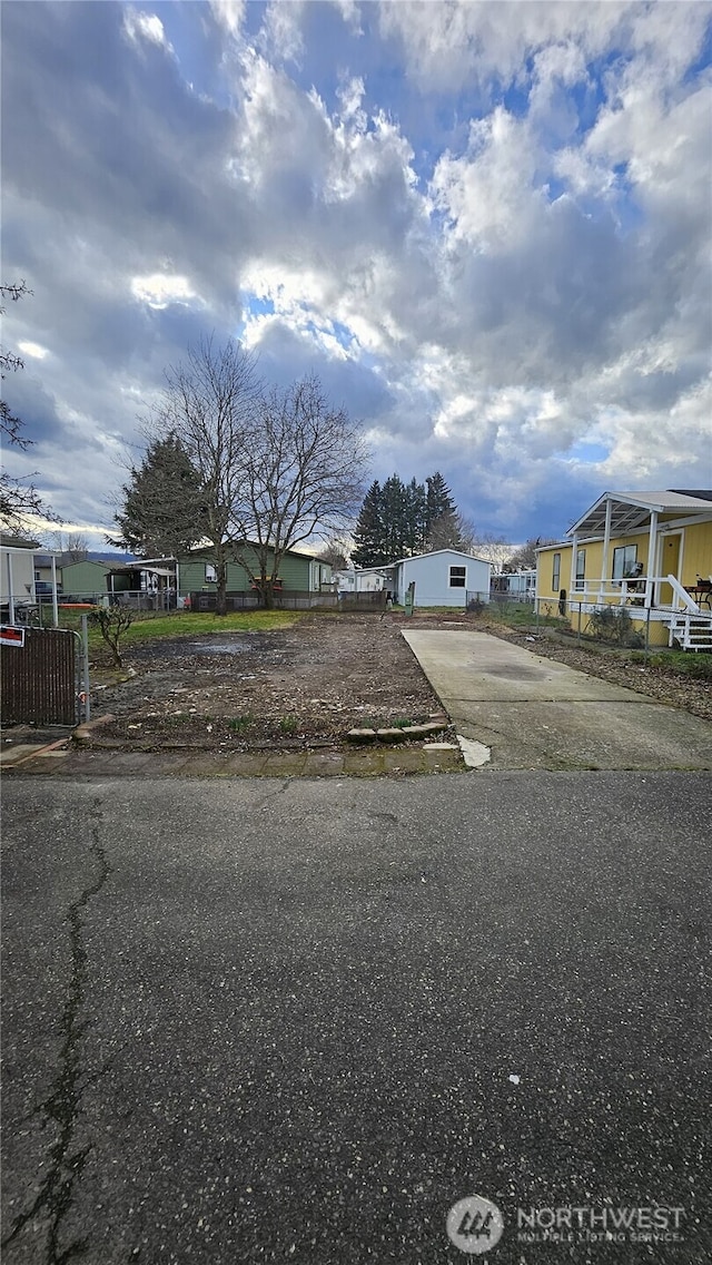 4501 Addy St Unit 121, Washougal, WA 98671 - view of road