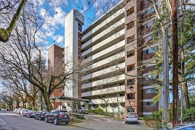 505 Belmont Ave E Unit 704, Seattle, WA 98102 - view of apartment building / complex