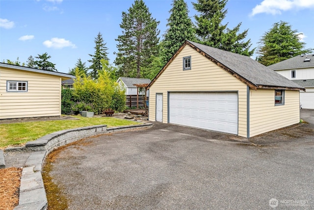 13720 Corliss Ave N, Seattle, WA 98133 - view of detached garage