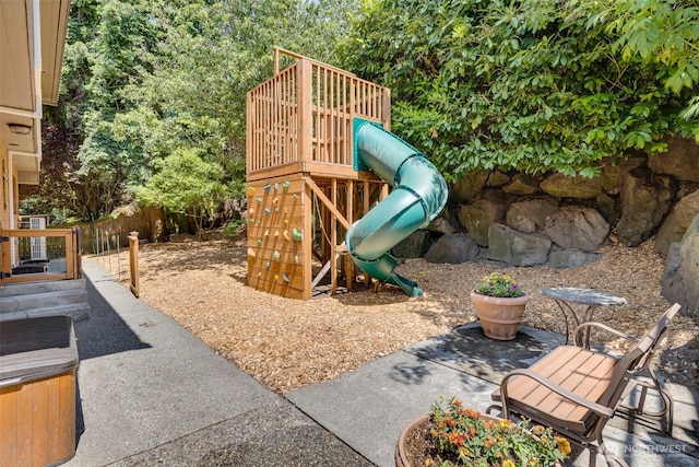 8814 Earl Ave NW, Seattle, WA 98117 - view of jungle gym