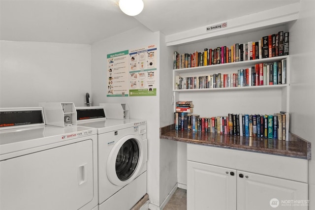 360 W Ewing St Unit D3, Seattle, WA 98119 - community laundry featuring separate washer and dryer