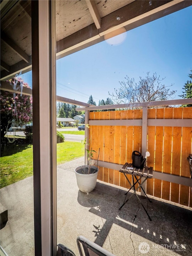 919 Harding Rd, Elma, WA 98541 - view of patio / terrace