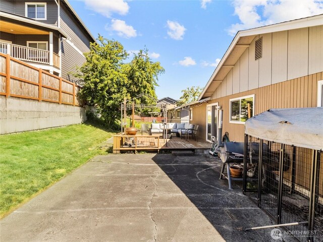 8828 S K St, Tacoma, WA 98444 - view of patio / terrace featuring an outdoor hangout area and a wooden deck