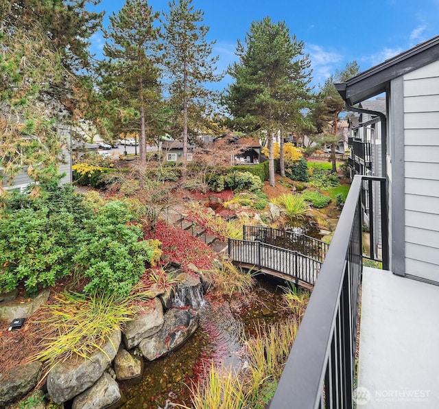 11113 NE 125th Ln Unit E-319, Kirkland, WA 98034 - view of balcony