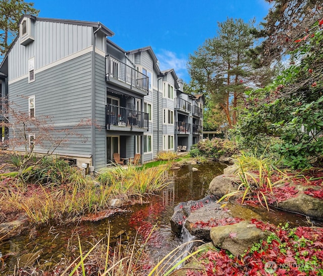 11113 NE 125th Ln Unit E-319, Kirkland, WA 98034 - exterior space