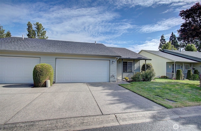 712 SE 5th Way, Battle Ground, WA 98604 - ranch-style house with driveway, a front lawn, an attached garage, and a shingled roof