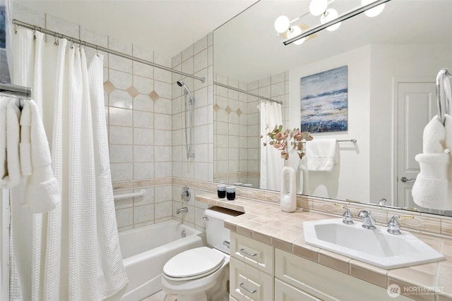 3900 2nd Ave NE Unit 204, Seattle, WA 98105 - full bathroom with shower / tub combo with curtain, vanity, and toilet