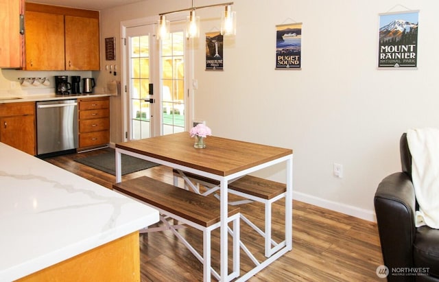 1625 E 61st St, Tacoma, WA 98404 - dining space featuring dark wood finished floors