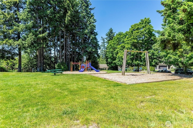 37326 19th Pl S, Federal Way, WA 98003 - community playground featuring a yard