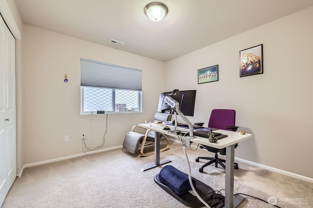 12726 36th Pl NE, Lake Stevens, WA 98258 - carpeted office with baseboards