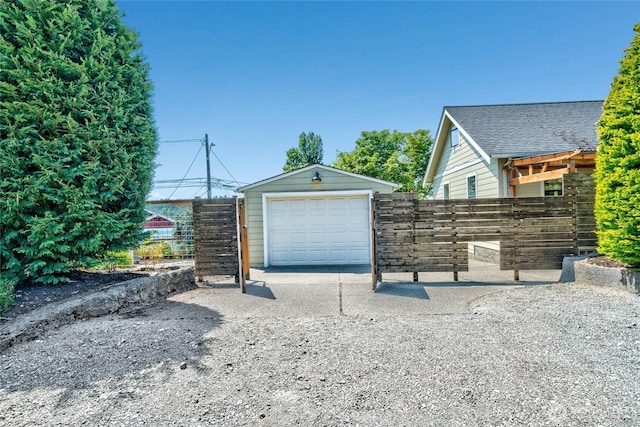 4742 22nd Ave SW, Seattle, WA 98106 - detached garage with driveway