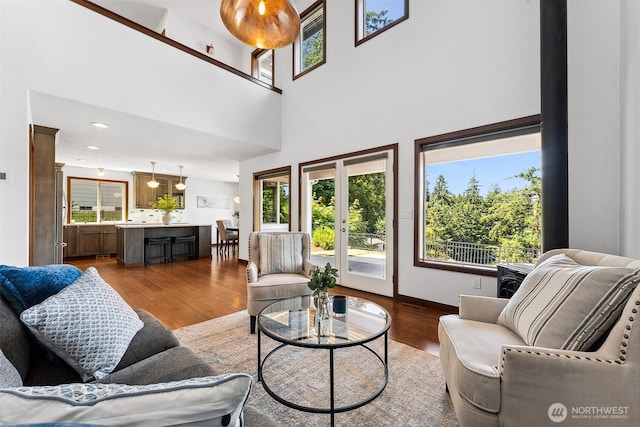931 Oyster Bay Ct, Bremerton, WA 98312 - living room featuring wood finished floors and a high ceiling