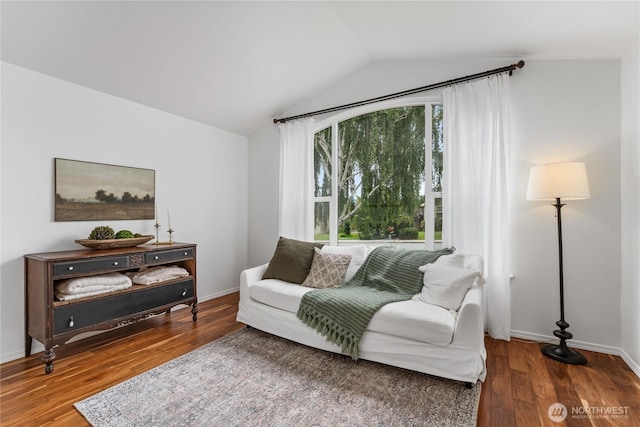 1906 Lion Pl, Wenatchee, WA 98801 - living area with vaulted ceiling, wood finished floors, and baseboards