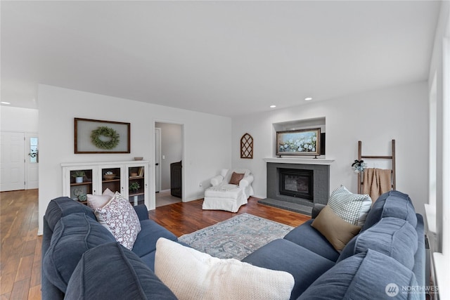 1906 Lion Pl, Wenatchee, WA 98801 - living room featuring a glass covered fireplace, recessed lighting, and wood finished floors