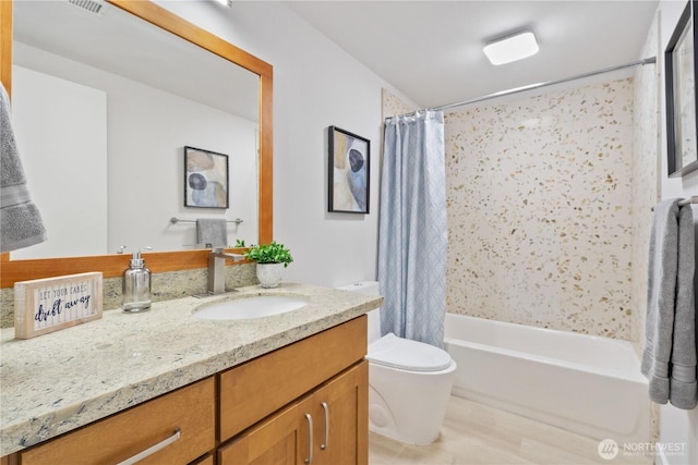 4426 NE 17th St, Renton, WA 98059 - full bathroom with vanity, toilet, shower / tub combo with curtain, and wood finished floors